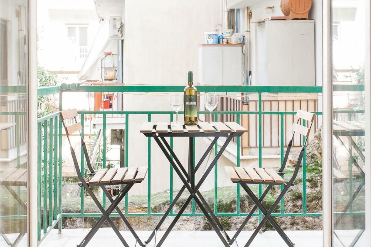 Stylish City-Break 1Bdr Cozy Refurbished Apartment Athens Luaran gambar